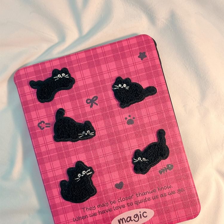 Case Cat iPad Plaid