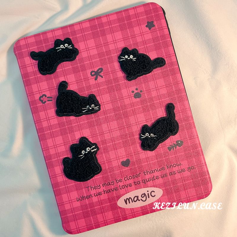 Case Cat iPad Plaid