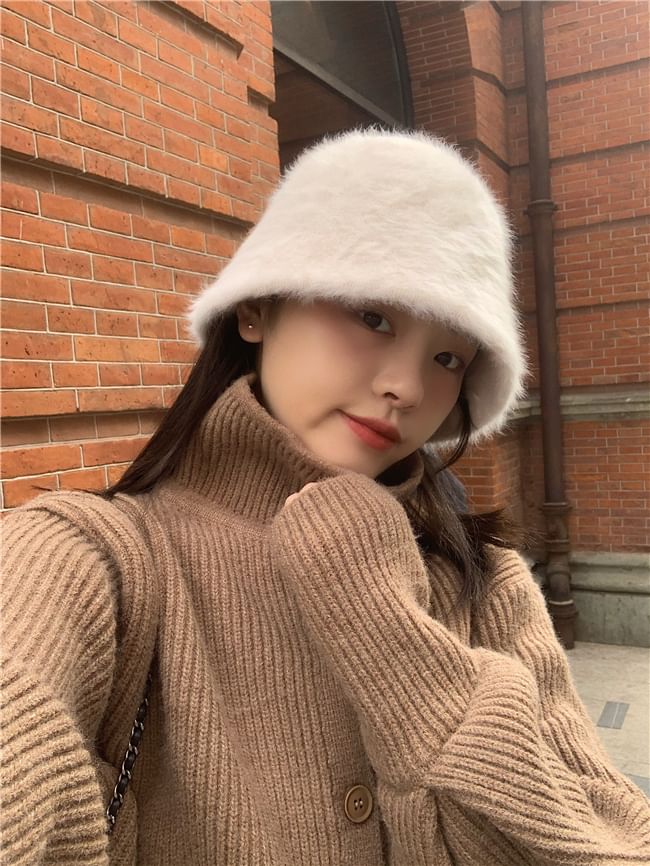 Fluffy Bucket Hat Plain
