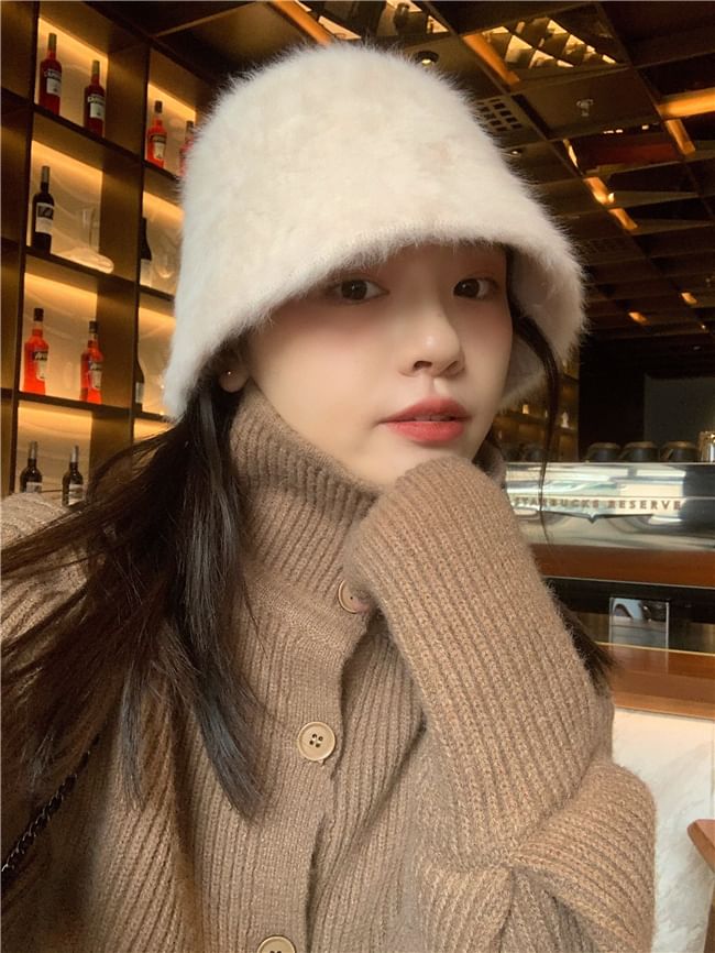 Fluffy Bucket Hat Plain
