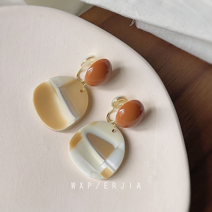 Drop Ear Alloy Acrylic Cuff