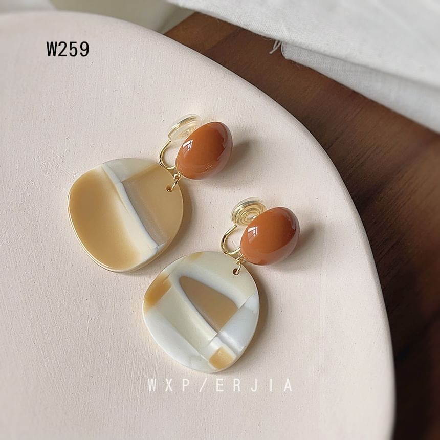 Drop Ear Alloy Acrylic Cuff