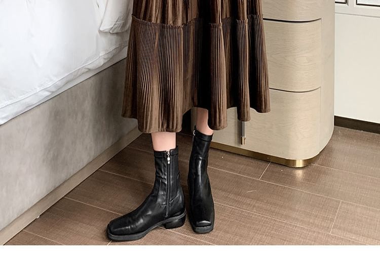 Tiered Plain Midi Waist A-Line Elastic Velvet Skirt