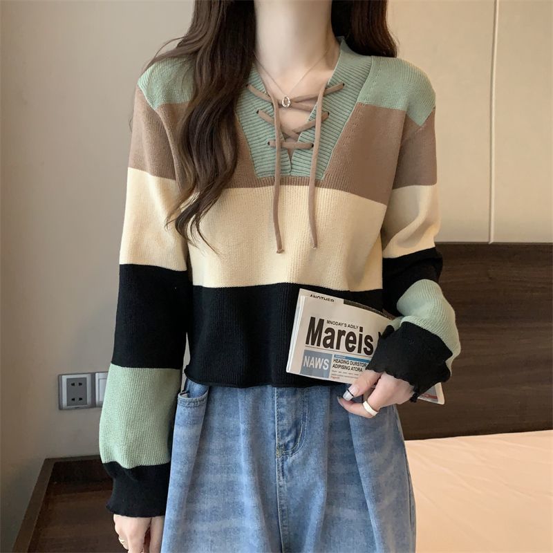 Sweater V-Neck Color Lace-Up Block
