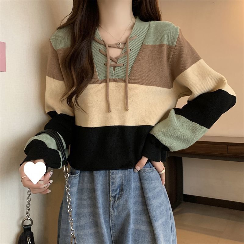 Sweater V-Neck Color Lace-Up Block