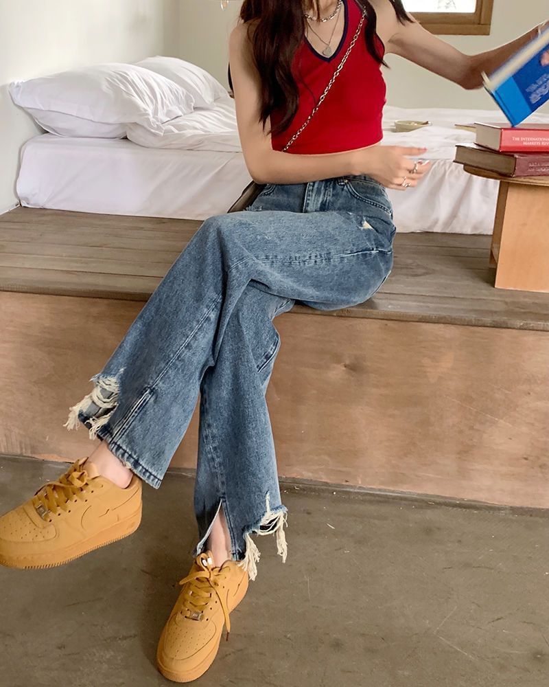 Distressed Loose Waist Jeans High Fit