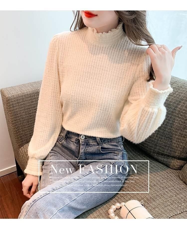 Long-Sleeve Plain Lace Neck Top Mock
