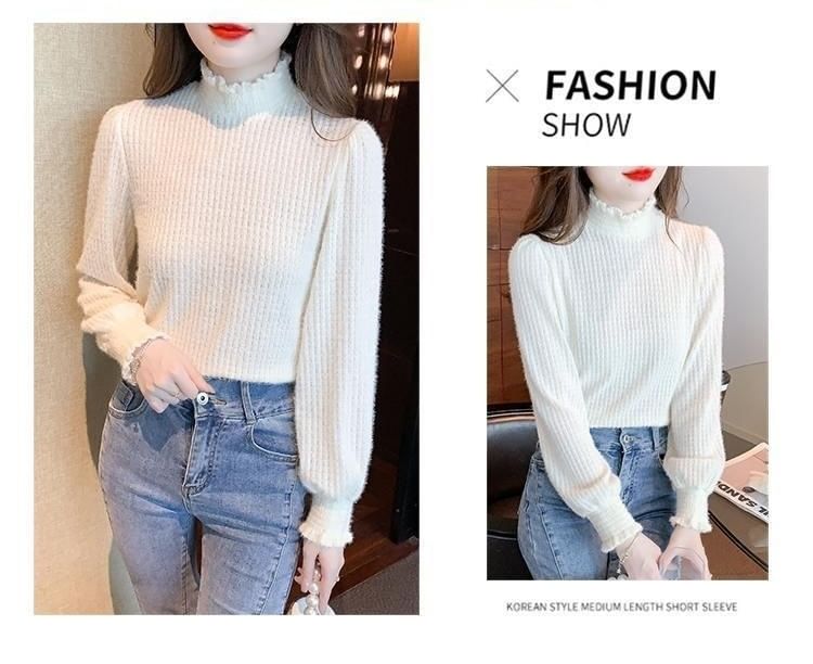 Long-Sleeve Plain Lace Neck Top Mock