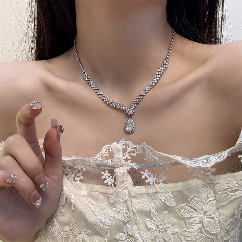Necklace Rhinestone Drop