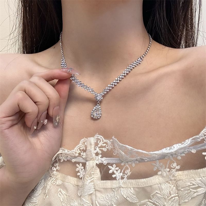 Necklace Rhinestone Drop