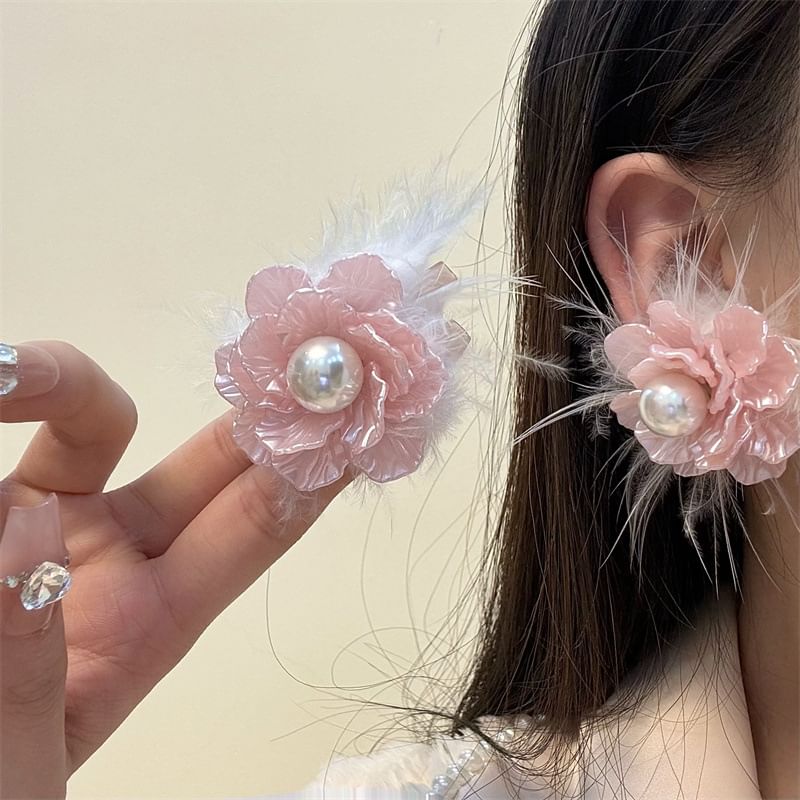 Earring Drop Floral Frayed