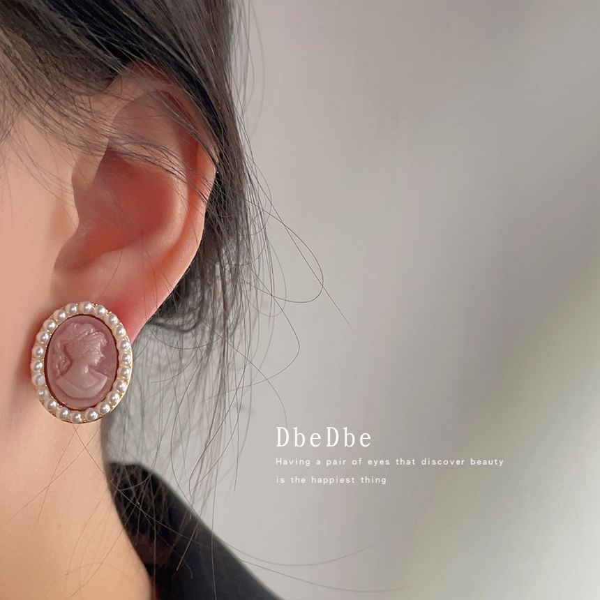 Faux Earring Face Pearl Clip-On