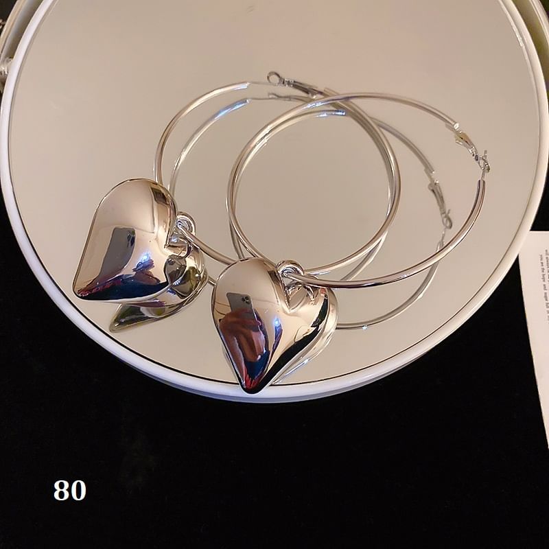 Tone Earring (Various Silver Designs)