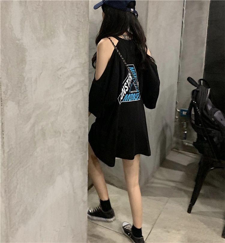 Shoulder Print Crew Cold T-Shirt 3/4-Sleeve Neck Lettering