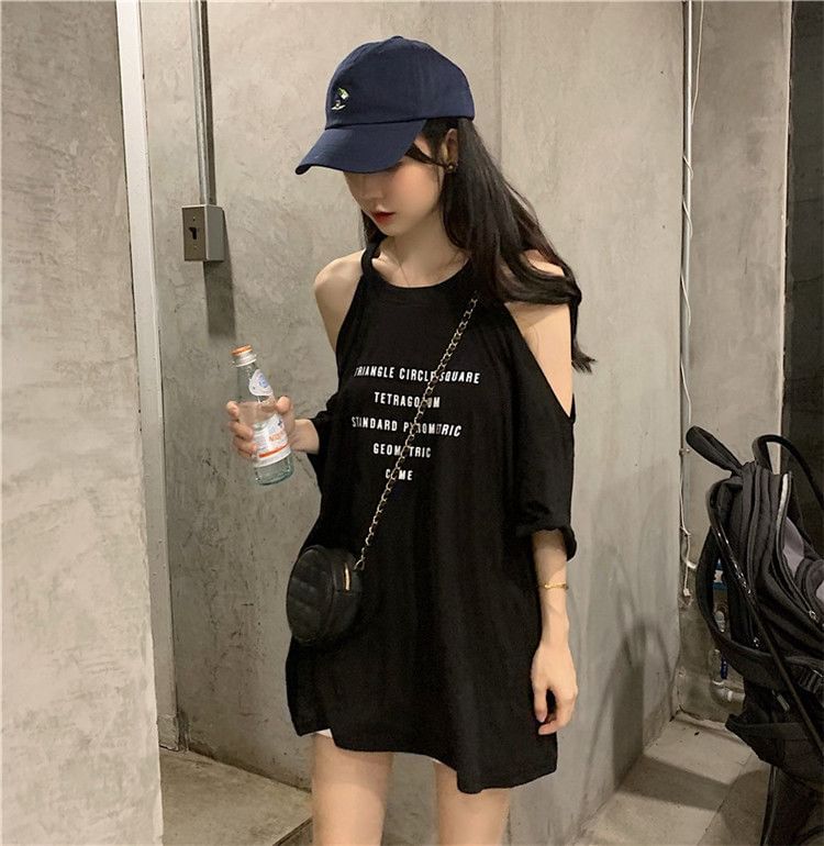 Shoulder Print Crew Cold T-Shirt 3/4-Sleeve Neck Lettering