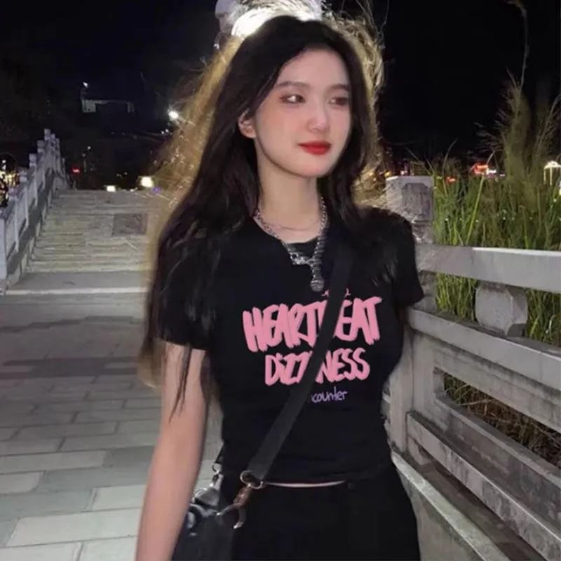 Crew Short-Sleeve Neck Lettering Print T-Shirt Crop