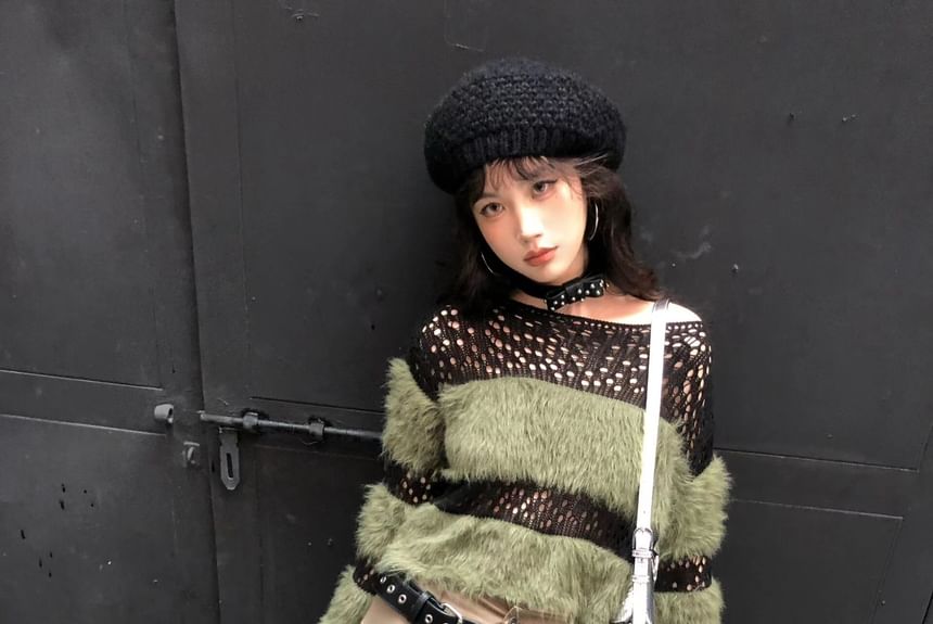 Boatneck Top Knit Perforated Long-Sleeve