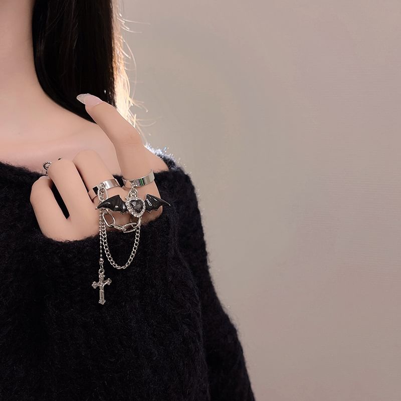 Heart Bat Alloy Double Wing Cross Ring
