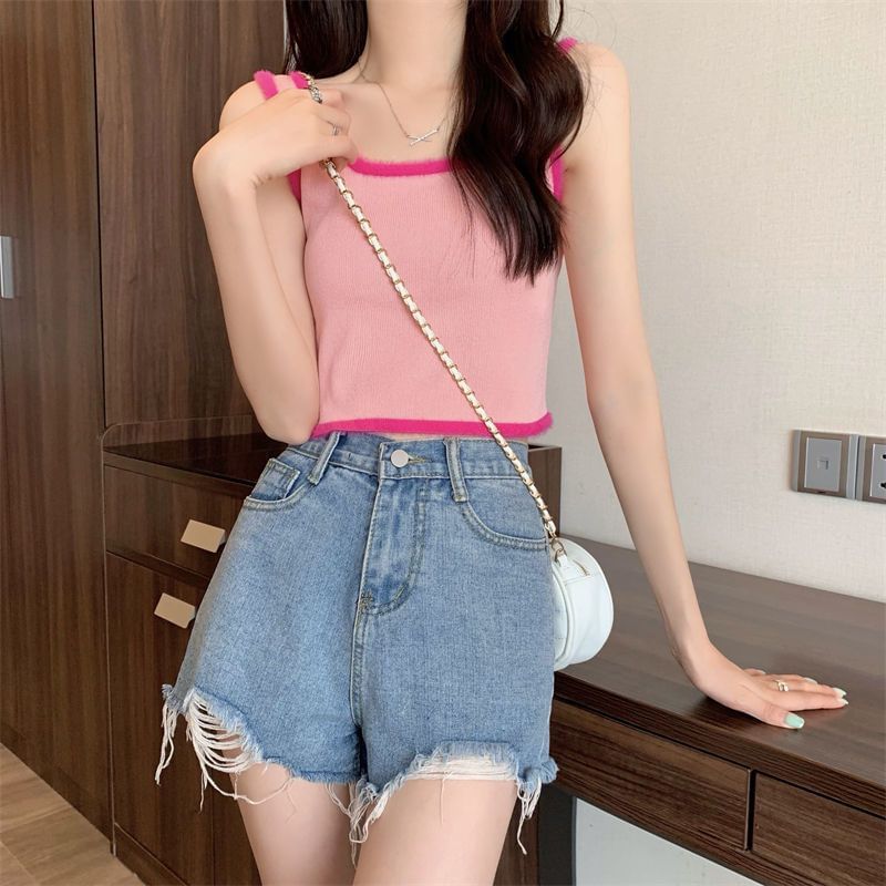 Trim Neck Contrast Scoop Top Crop Knit