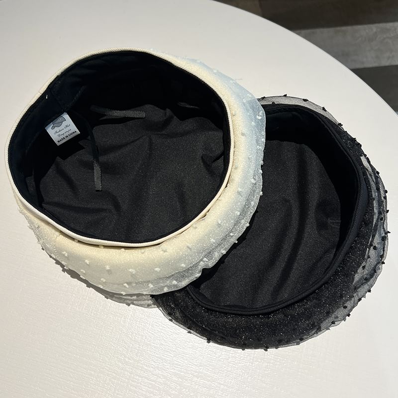 Jacquard Beret Mesh