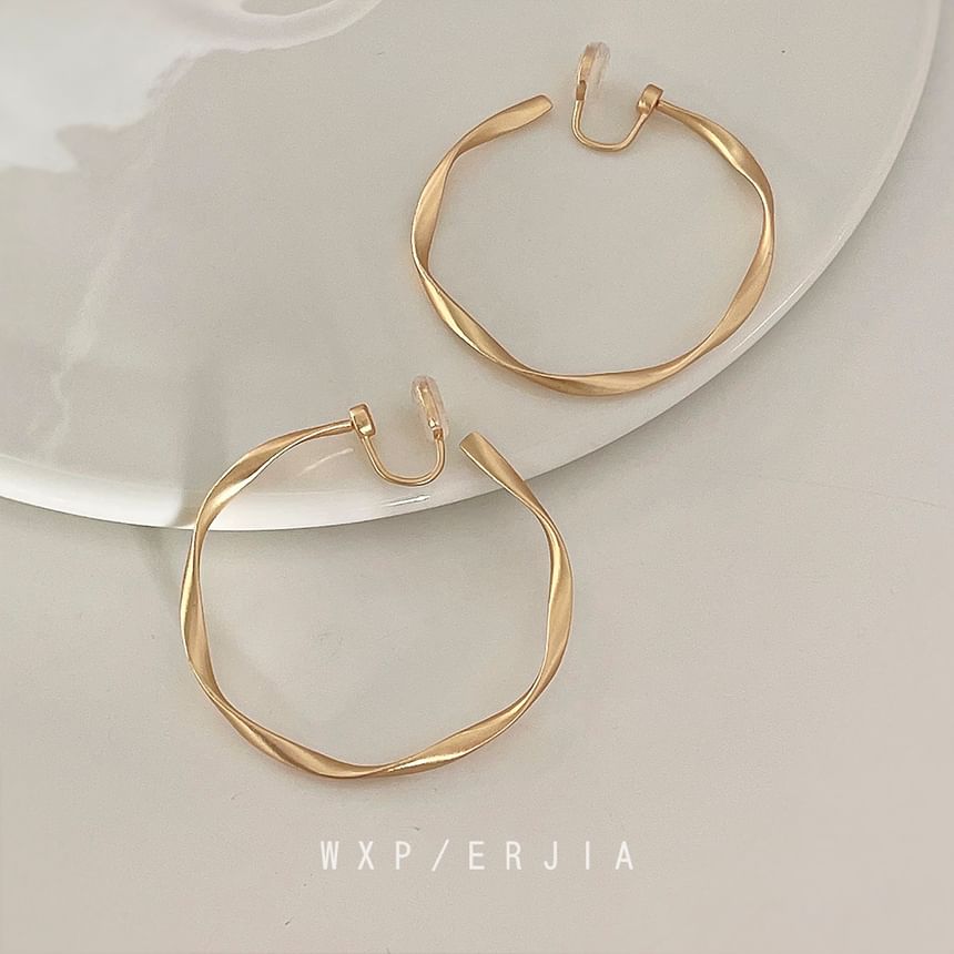 Cuff Hoop Twisted Alloy Ear