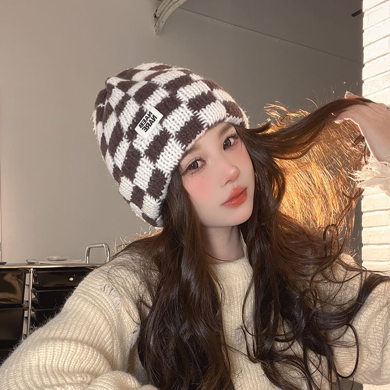 Knit Lettering Applique Beanie Checker