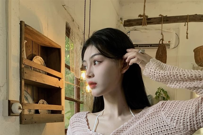 Top Plain V-Neck Crop