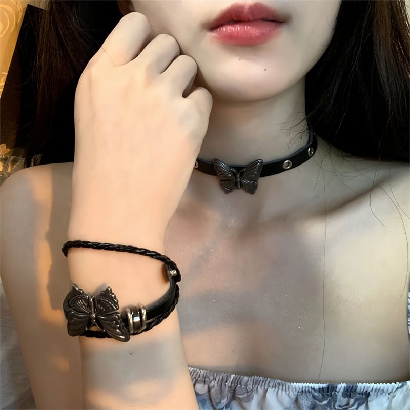 / Faux Bracelet Choker Leather Butterfly