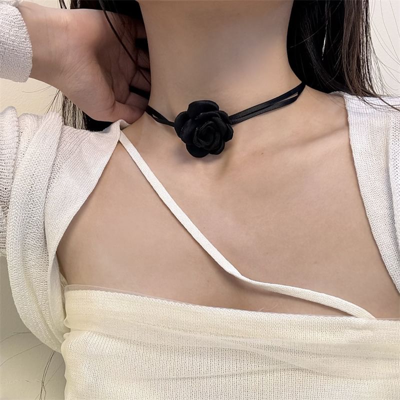 Rose Ribbon Choker