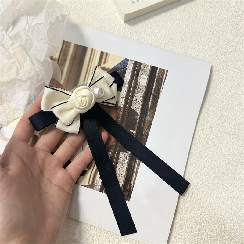 Bow Brooch Faux Pearl Rose