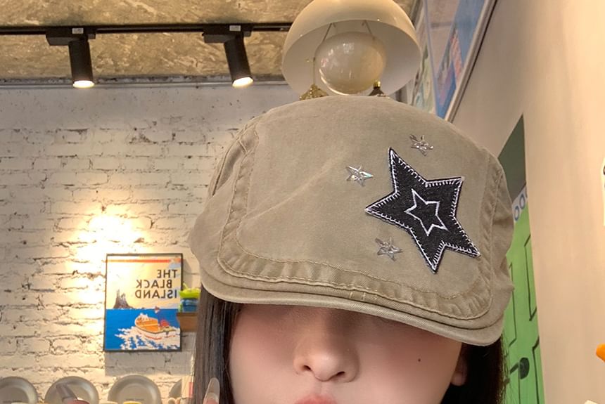 Star Flat Cap Applique