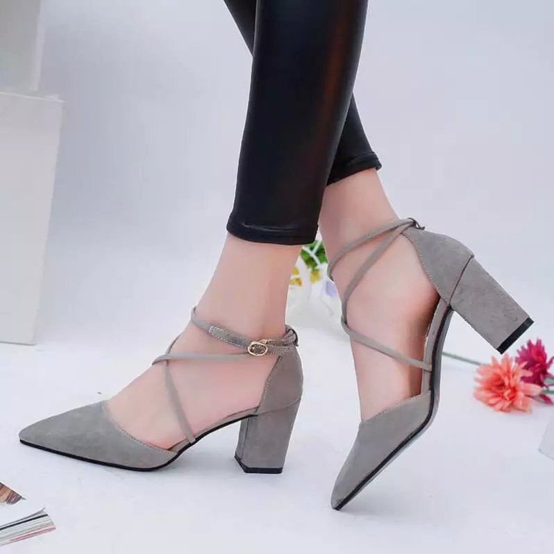 Heel Pointed Ankle Sandals Strap Chunky