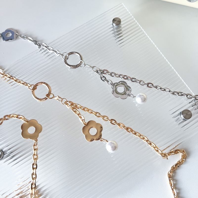 Alloy Phone Faux Pearl Lanyard Floral