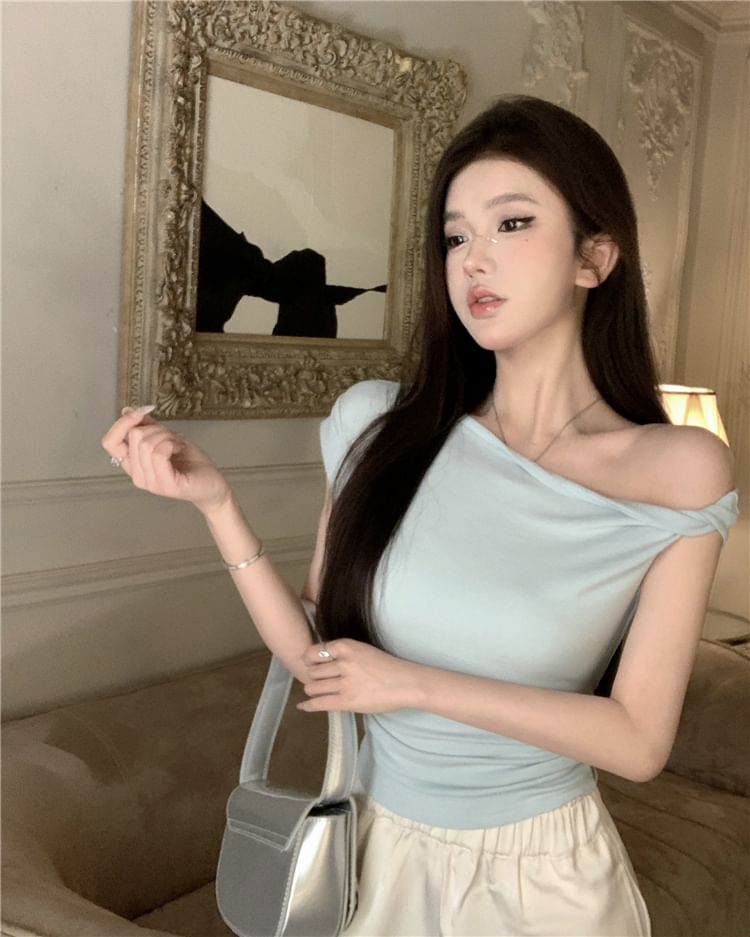 Cap-Sleeve Shoulder Plain Cold T-Shirt