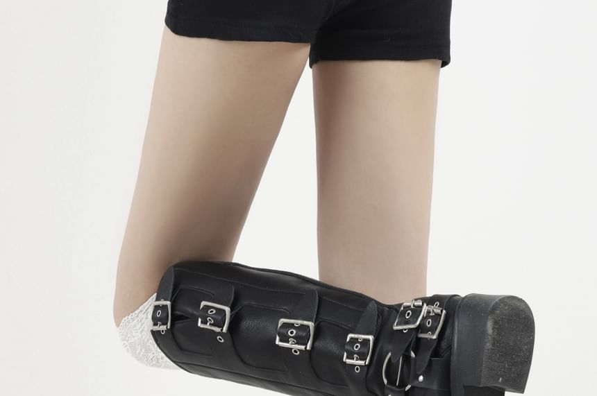 Mid Rise Denim Hot Pants