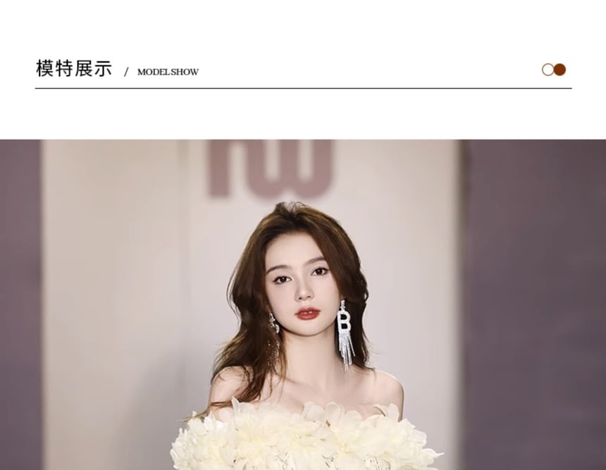 Mermaid Detail Evening Sequin Gown Flower Off-Shoulder