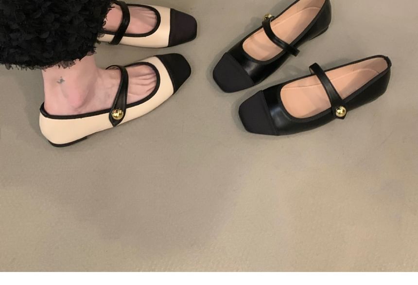 Jane Mary Toe Cap Shoes