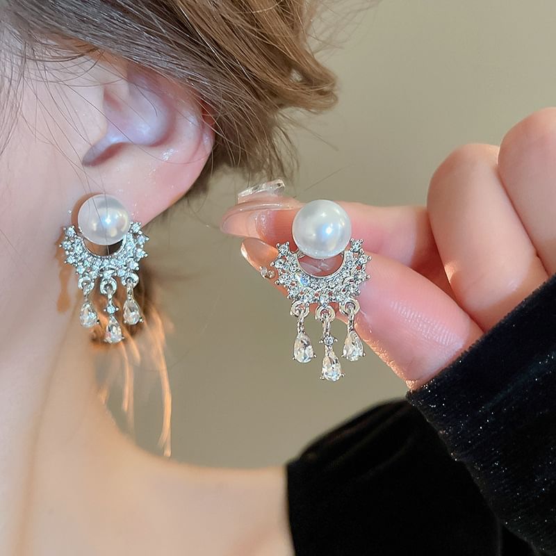 Pearl Rhinestone Faux Fringed Drop Earring