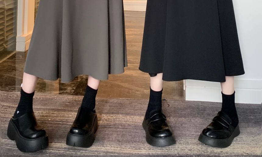 Plain A-Line Midi Skirt with High Rise
