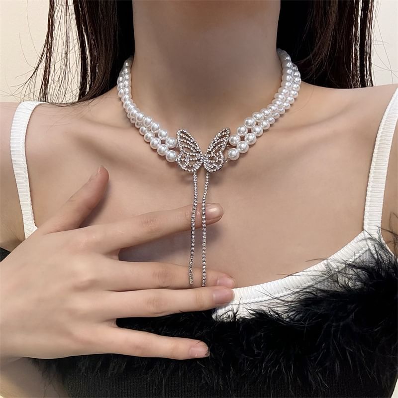 Rhinestone Pearl Faux Butterfly Choker Alloy