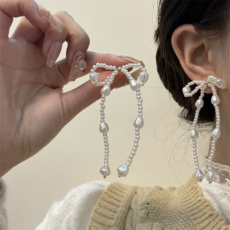 Dangle Bow Pearl Faux Earring