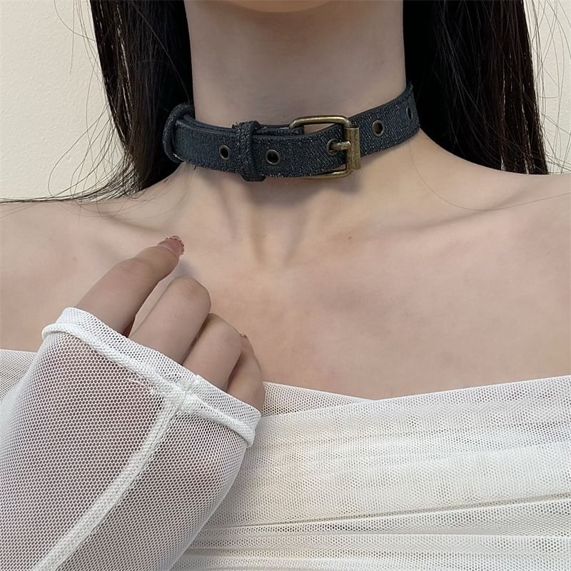 Denim Choker Buckled