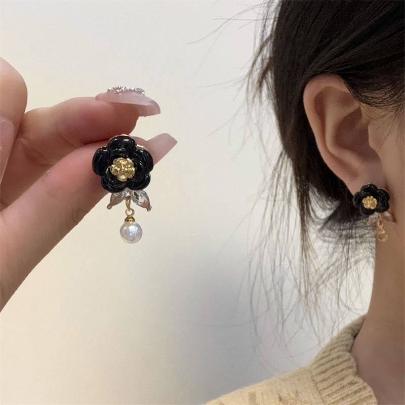 Pearl Alloy Floral Earring Faux Drop