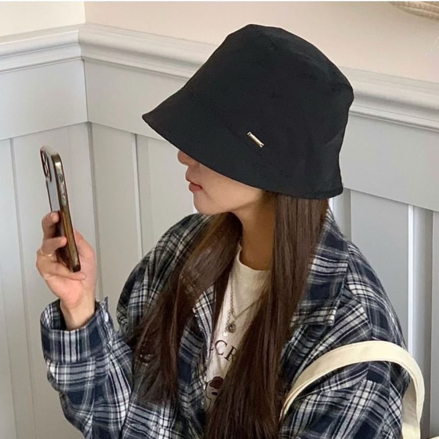 Plate Metal Hat Bucket