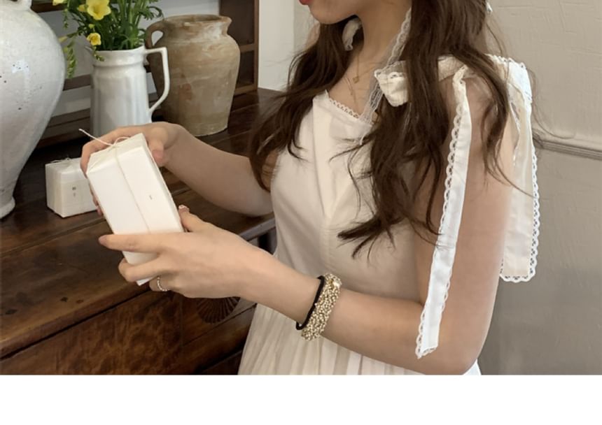 Triangle Head Scarf (Various Lace Embroidered Designs)