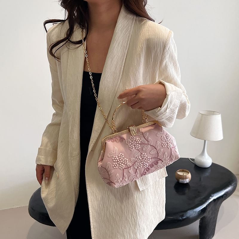 Crossbody Embroidered Flower Strap Chain Bag