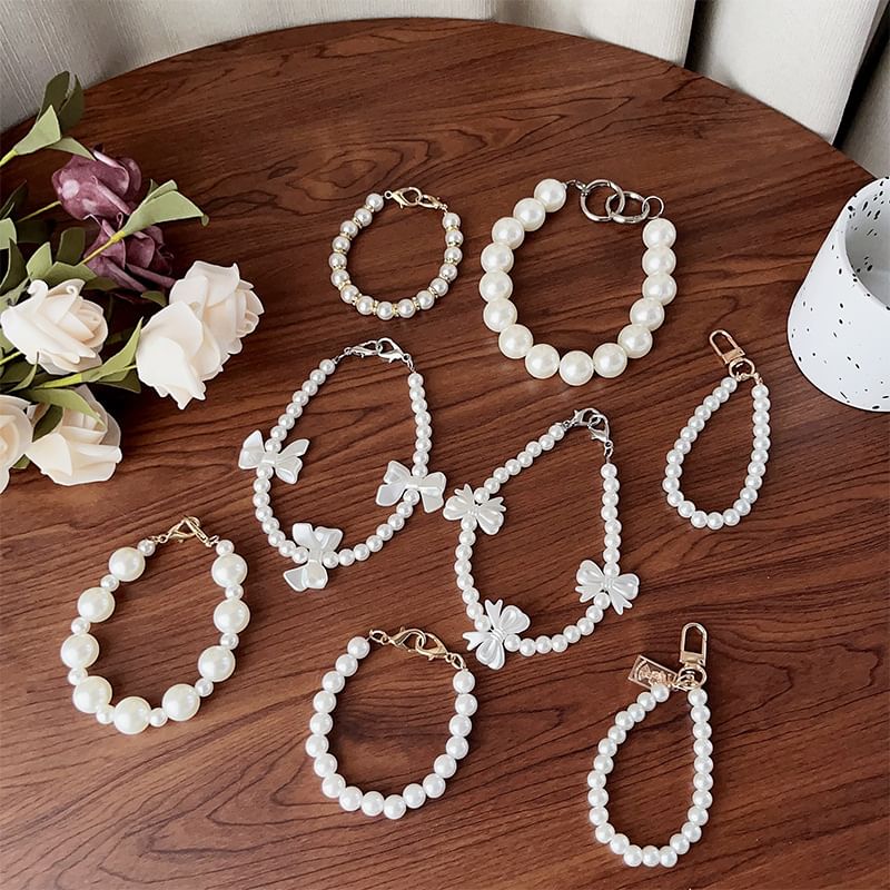 (Various Faux Phone Designs) Strap Pearl