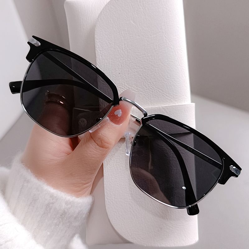 Polarized Frame Metal Sunglasses