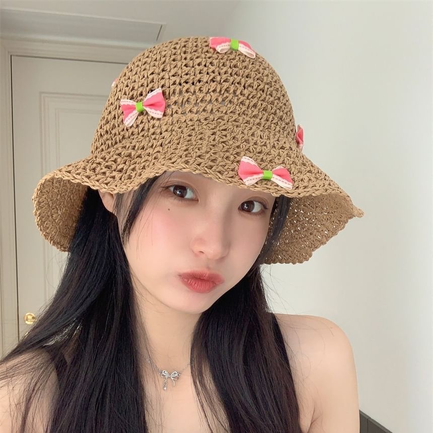 Straw Hat Bucket Bow