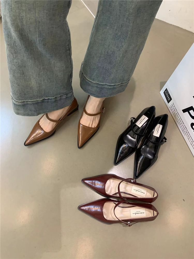 Pointy Mary Jane Pumps